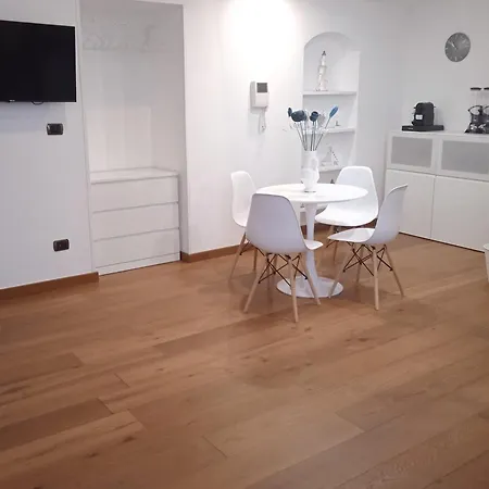 Verdi فندق مبيت وإفطار برينديسي